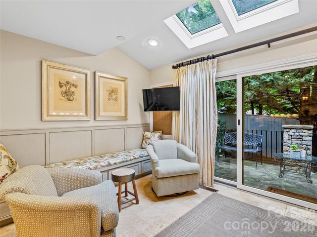 64 Toxaway Shores Drive 2, Lake Toxaway, NC 28747