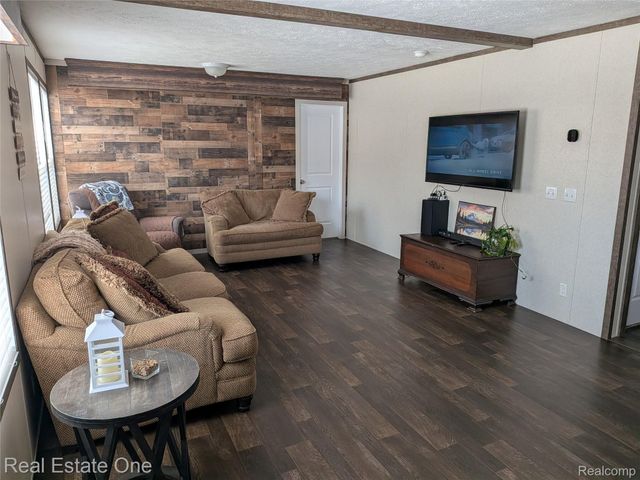 573 Turquoise Drive, Northfield Township, MI 48189