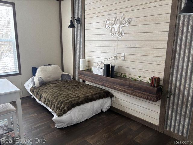 573 Turquoise Drive, Northfield Township, MI 48189