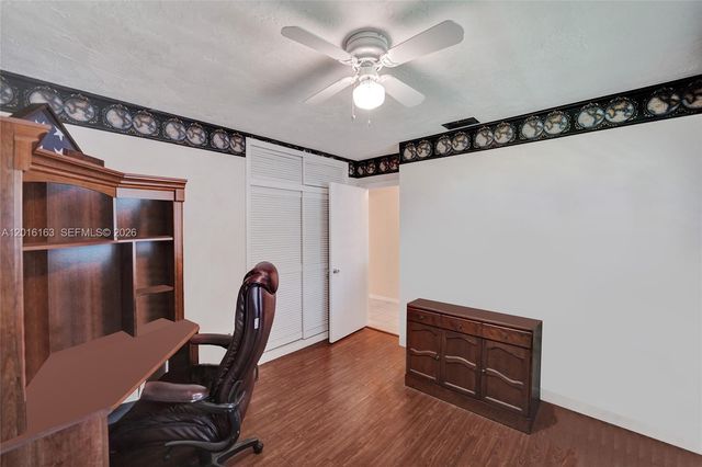 1330 NW 122nd Ave, Pembroke Pines, FL 33026