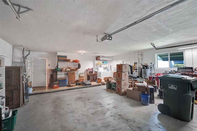 1330 NW 122nd Ave, Pembroke Pines, FL 33026