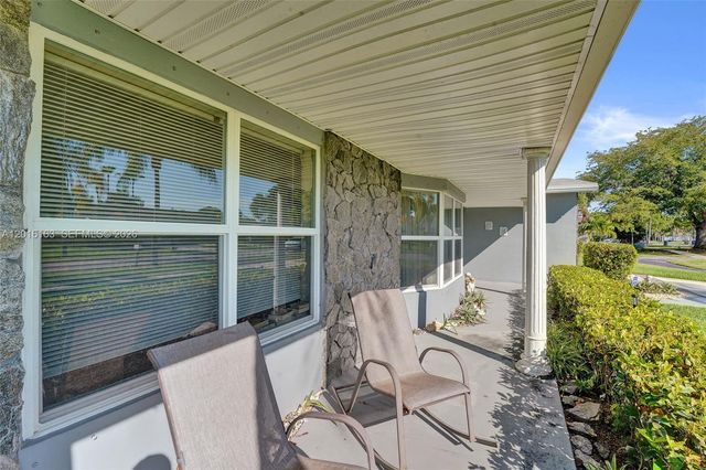 1330 NW 122nd Ave, Pembroke Pines, FL 33026