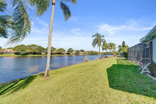 1330 NW 122nd Ave, Pembroke Pines, FL 33026