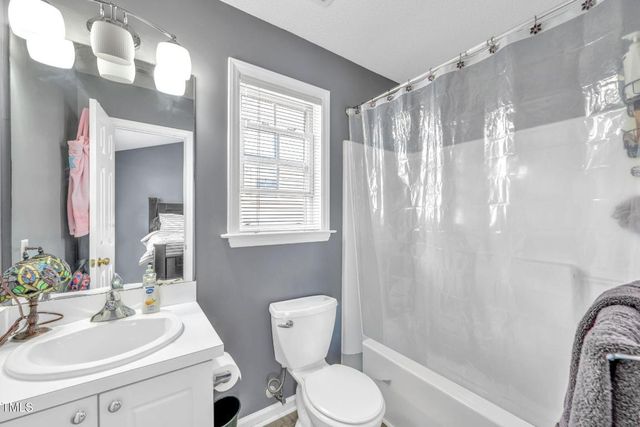 2203 Whistling Straits Way, Raleigh, NC 27604