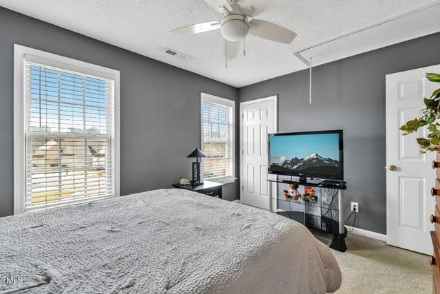 2203 Whistling Straits Way, Raleigh, NC 27604