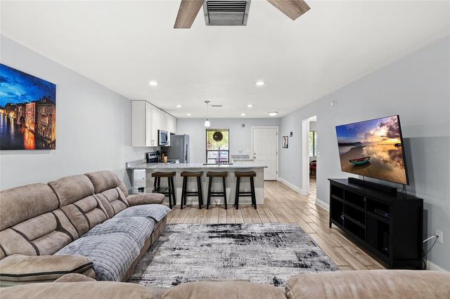 2130 BANCROFT PLACE E, Palm Harbor, FL 34683