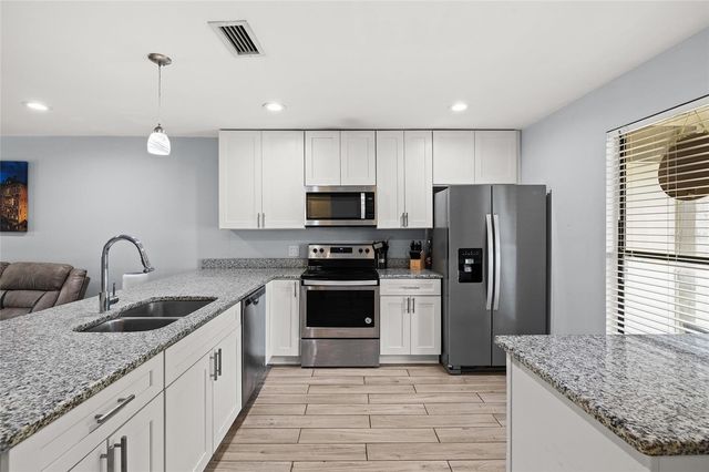 2130 BANCROFT PLACE E, Palm Harbor, FL 34683