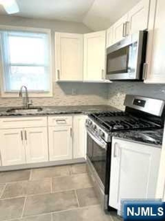 19 S Kinderkamack Road 2, Montvale, NJ 07645