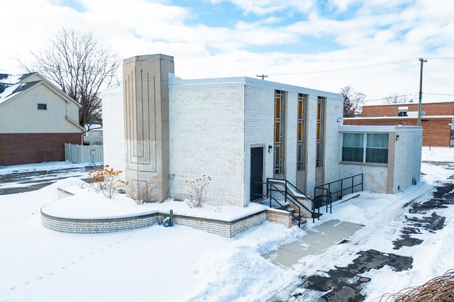 2730 Edsel St Street, Trenton, MI 48183
