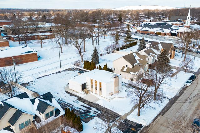 2730 Edsel St Street, Trenton, MI 48183