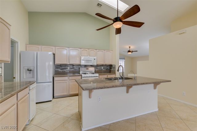 1050 Kennebunk Circle, Henderson, NV 89015