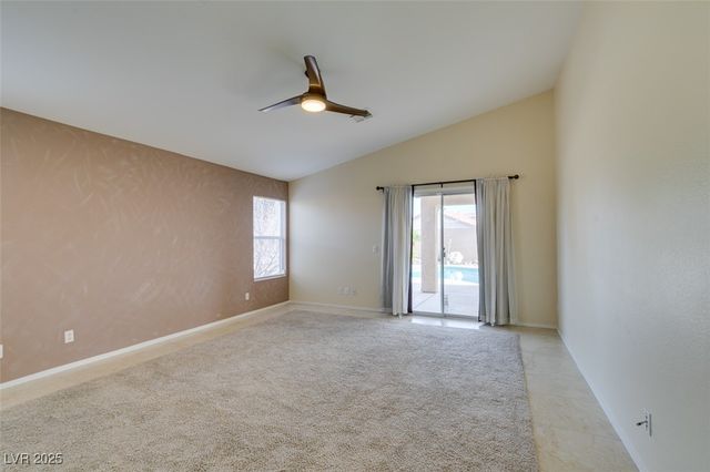 1050 Kennebunk Circle, Henderson, NV 89015