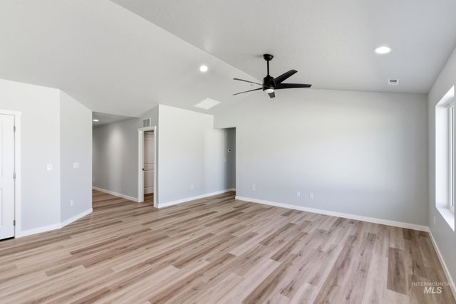 74 N Tideberry Ave, Kuna, ID 83634