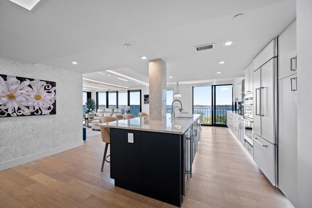 3400 S Ocean Boulevard 7aii, Palm Beach, FL 33480