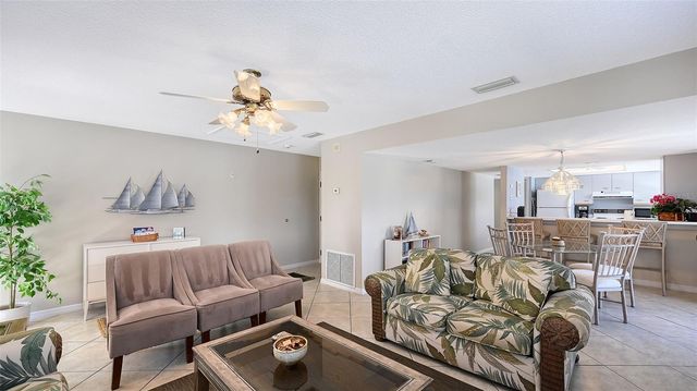 1200 SIESTA BAYSIDE DRIVE 1200G, Sarasota, FL 34242