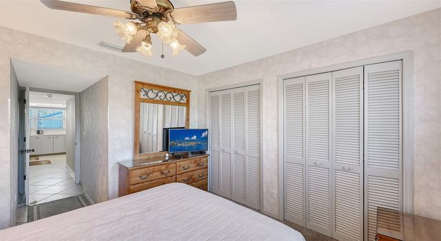 1200 SIESTA BAYSIDE DRIVE 1200G, Sarasota, FL 34242