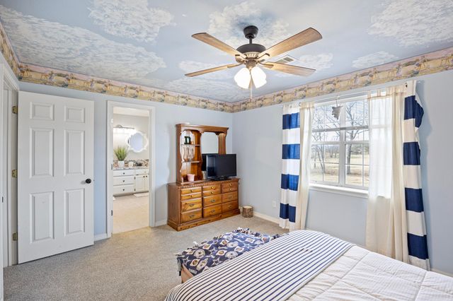 343 Walleye Drive, Russellville, AR 72802