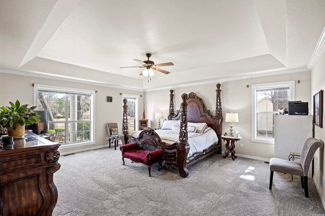 343 Walleye Drive, Russellville, AR 72802