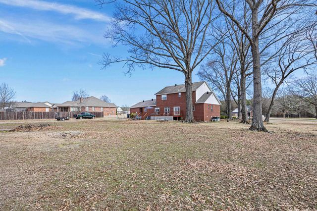 343 Walleye Drive, Russellville, AR 72802