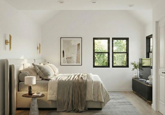 9 Ledge St, Melrose, MA 02176