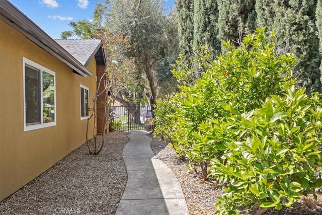 25660 Allen Way, Loma Linda, CA 92354