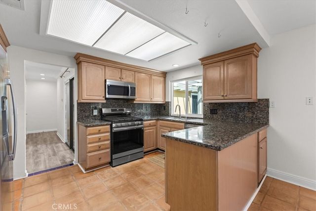 25660 Allen Way, Loma Linda, CA 92354