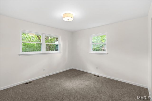 445 Washington Street, Florissant, MO 63031