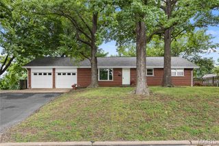 445 Washington Street, Florissant, MO 63031