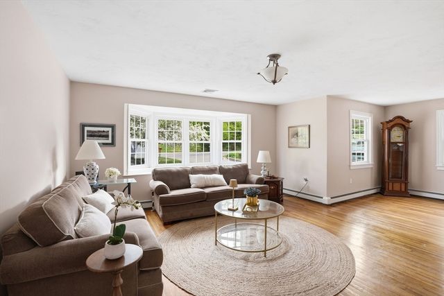 264 Webster St, Marshfield, MA 02050