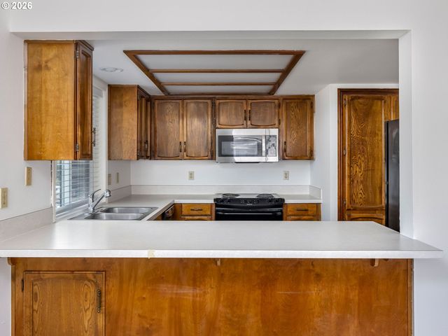 12325 Se 104TH Ct, Happy Valley, OR 97086
