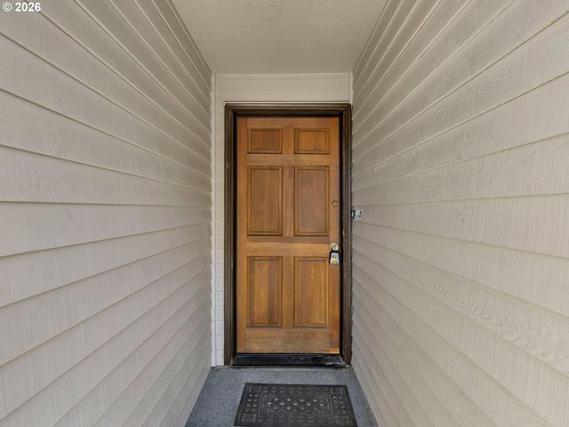 12325 Se 104TH Ct, Happy Valley, OR 97086