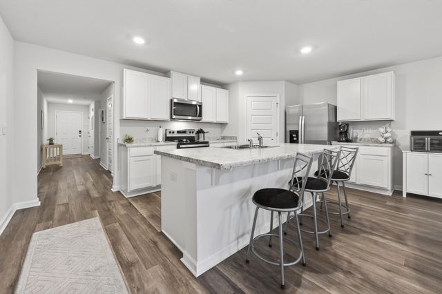 3049 Heritage Plantation Boulevard, Laurel Hill, FL 32567