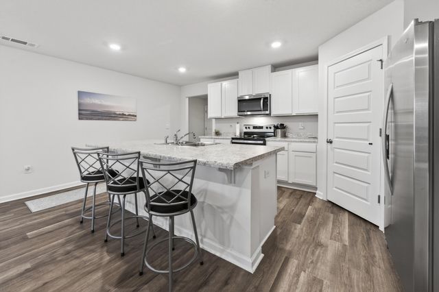 3049 Heritage Plantation Boulevard, Laurel Hill, FL 32567