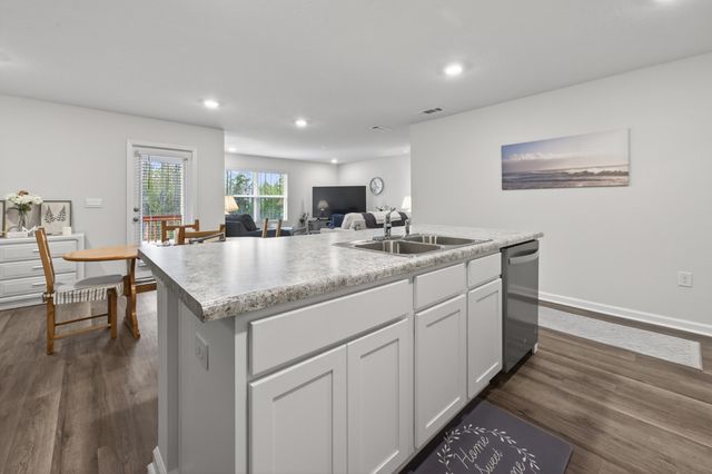 3049 Heritage Plantation Boulevard, Laurel Hill, FL 32567