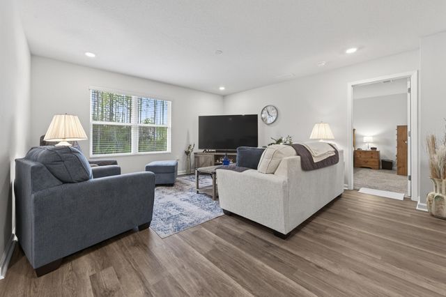 3049 Heritage Plantation Boulevard, Laurel Hill, FL 32567