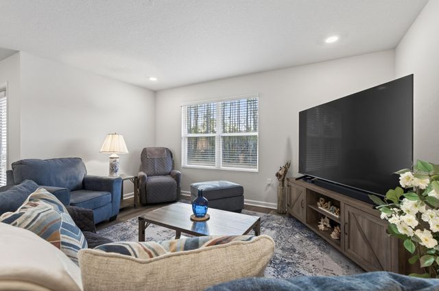 3049 Heritage Plantation Boulevard, Laurel Hill, FL 32567