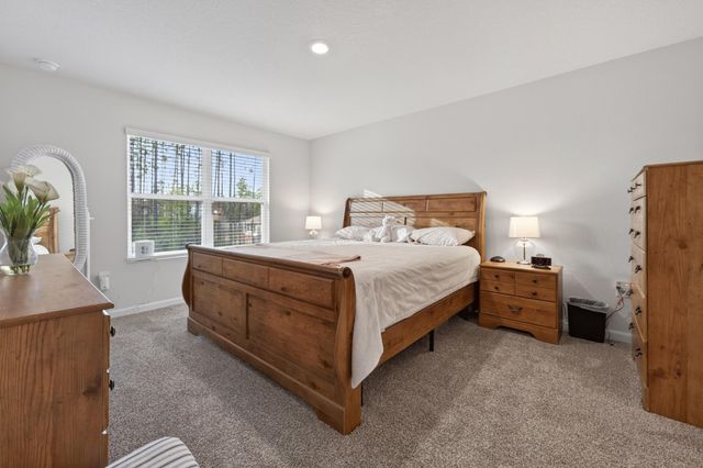 3049 Heritage Plantation Boulevard, Laurel Hill, FL 32567