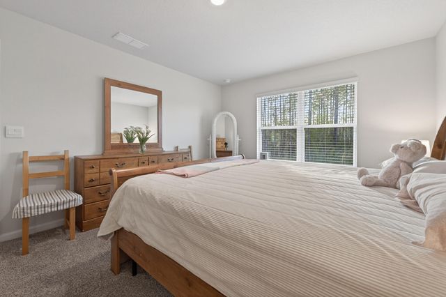 3049 Heritage Plantation Boulevard, Laurel Hill, FL 32567