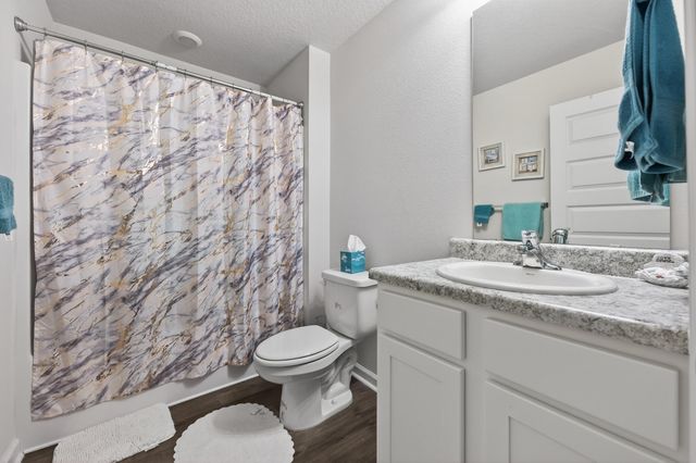 3049 Heritage Plantation Boulevard, Laurel Hill, FL 32567