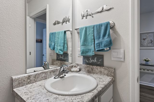 3049 Heritage Plantation Boulevard, Laurel Hill, FL 32567