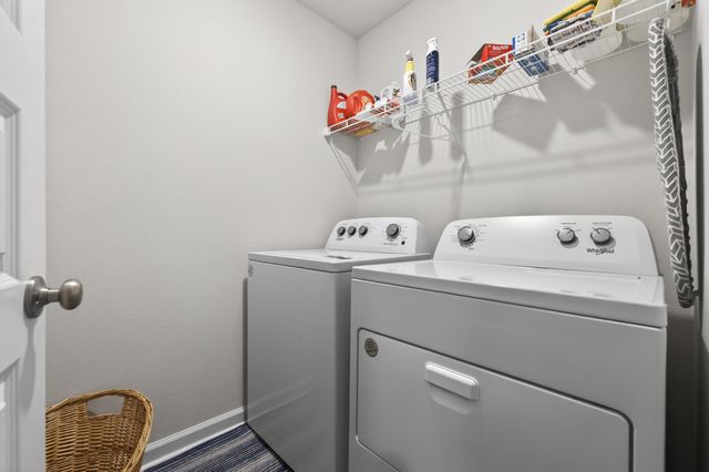 3049 Heritage Plantation Boulevard, Laurel Hill, FL 32567