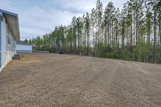 3049 Heritage Plantation Boulevard, Laurel Hill, FL 32567