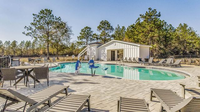 3049 Heritage Plantation Boulevard, Laurel Hill, FL 32567