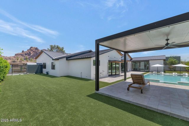 5812 N 44TH Place, Phoenix, AZ 85018