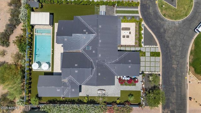 5812 N 44TH Place, Phoenix, AZ 85018