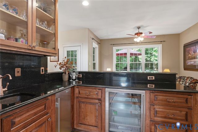 604 Cross Ridge LN, Manakin Sabot, VA 23103