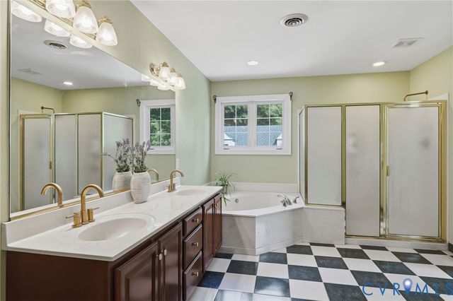 604 Cross Ridge LN, Manakin Sabot, VA 23103