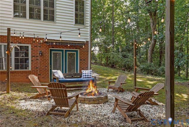 604 Cross Ridge LN, Manakin Sabot, VA 23103