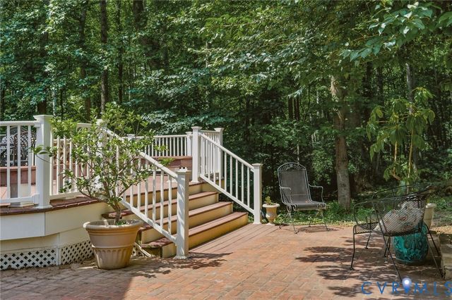 604 Cross Ridge LN, Manakin Sabot, VA 23103