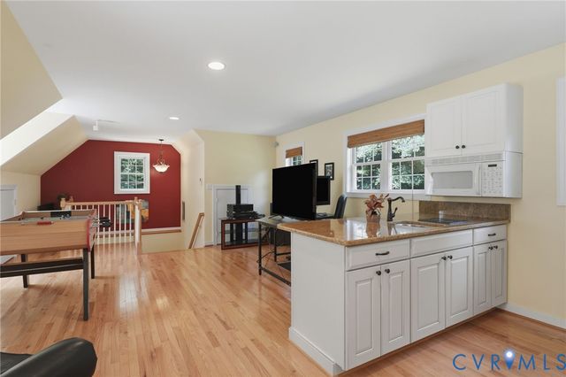 604 Cross Ridge LN, Manakin Sabot, VA 23103